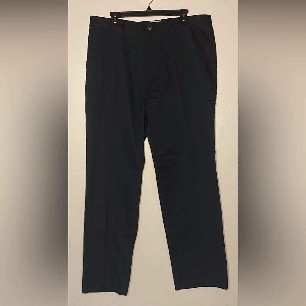 St. Johns Bay- NWT Classic Fit Easy Care Flat Front Dress Pants Navy Blue- 36x32